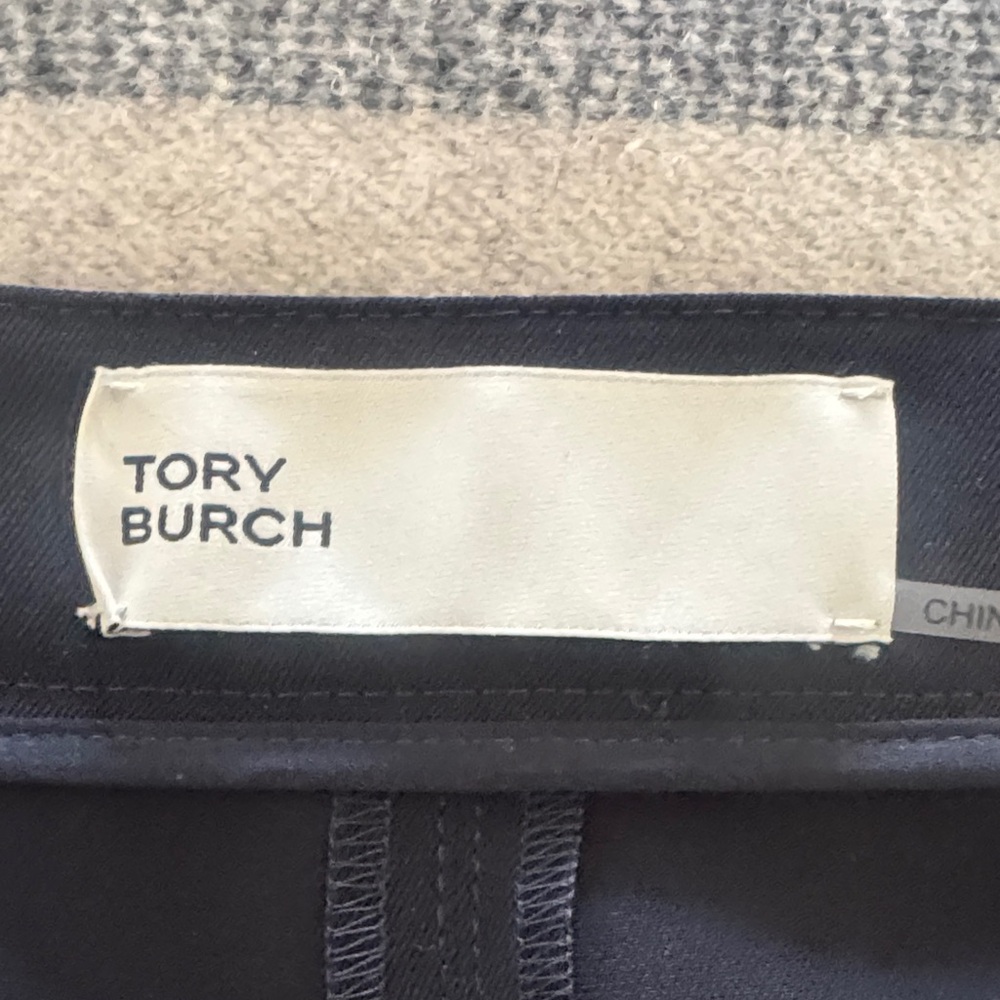 Tory Burch pleated Golf Skirt. - Picture 4 of 5